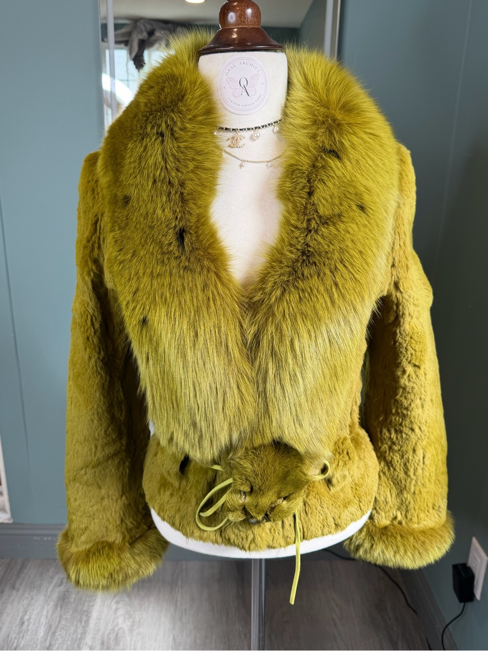 Vintage Olive Green Fox Fur Collar Cuffs Rabbit Fur Belted Jacket XS S